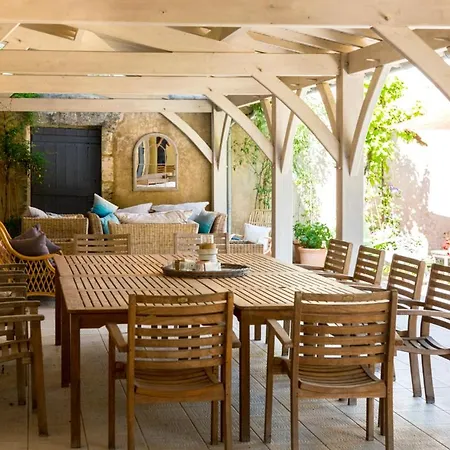 Sleeps 15 Pool Wifi *