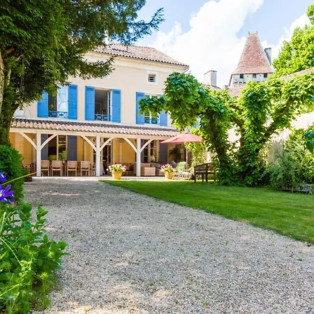Sleeps 15 Pool Wifi * Saint-Jean-de-Côle