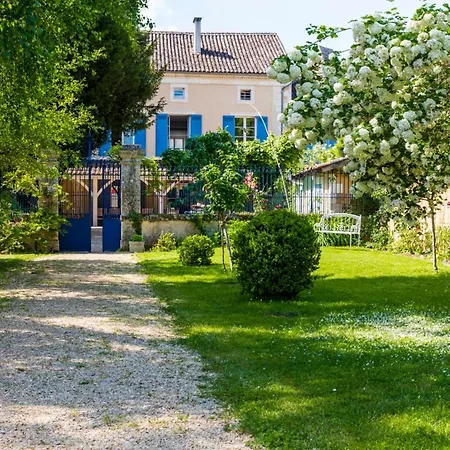 Sleeps 15 Pool Wifi * Saint-Jean-de-Côle