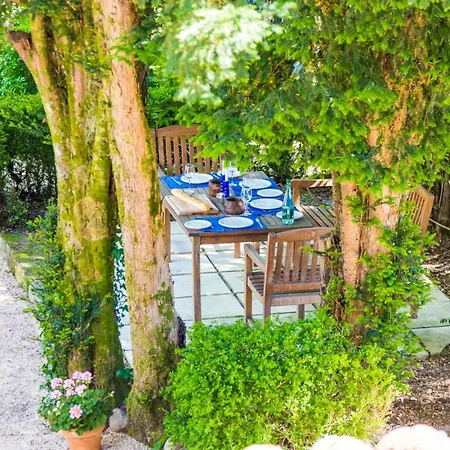Sleeps 15 Pool Wifi Saint-Jean-de-Côle